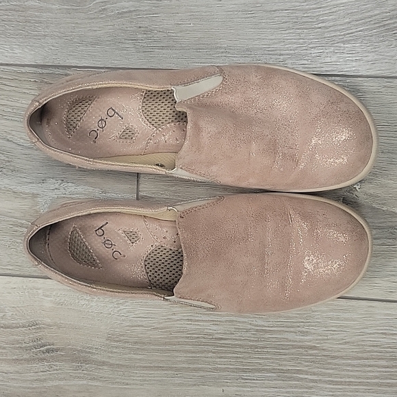 b.o.c. Pink Metallic Slip On Sneaker Size 8 - Picture 8 of 10